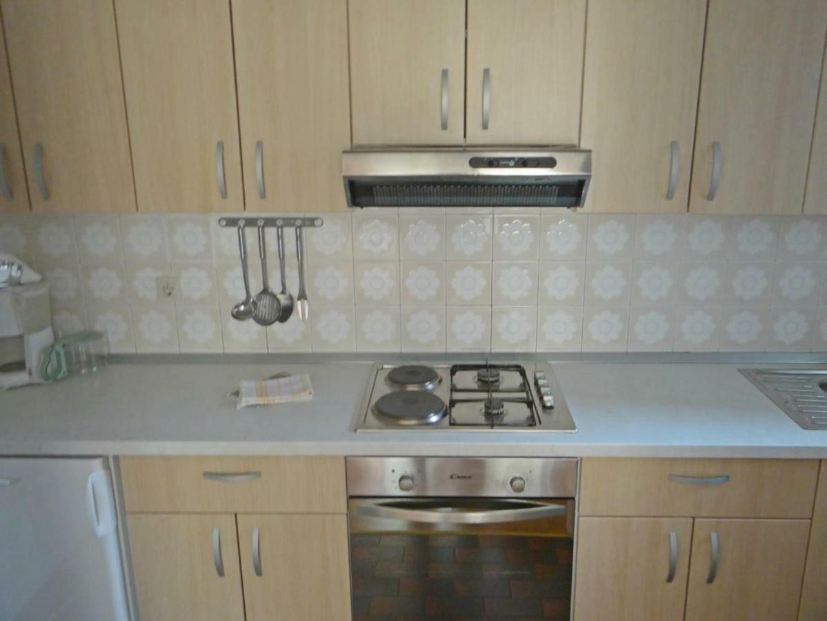 Petar Apartment Кърк Екстериор снимка
